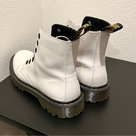 White Dr. Martens, size 7 - Picture 2 of 5